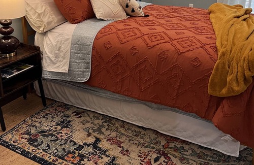 Yukon House | Firefly Flair, relaxing home on a quiet greenbelt full of nice amenities.