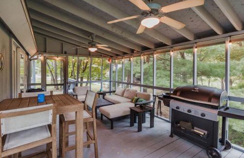 The Woods Ski Chalet | Fireplace Fire Pit Covered Porch & Resort Access