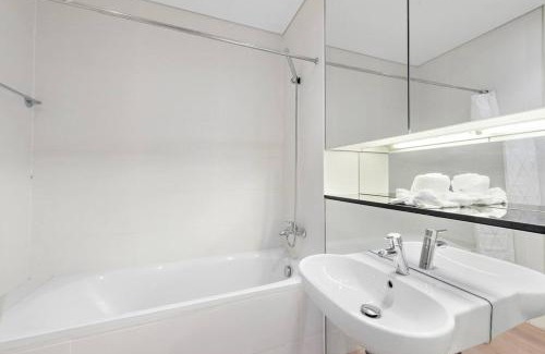 DIFC Apartment | FIRST CLASS 1BR Stunning Burj Khalifa Views