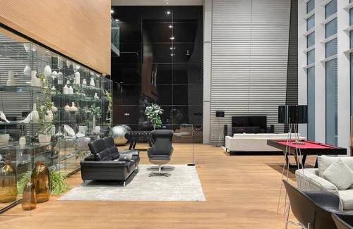 DIFC Apartment | FIRST CLASS 1BR Stunning Burj Khalifa Views