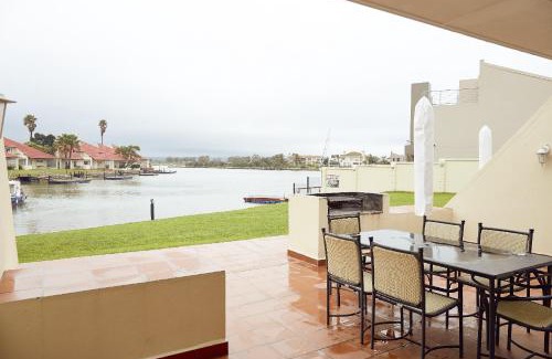 Port Owen Apartment | First Group Port Owen Marina