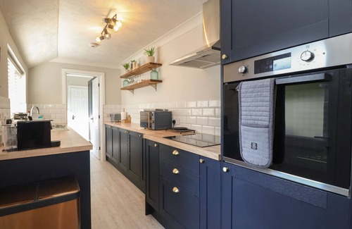 Lowestoft Cottage | First Light