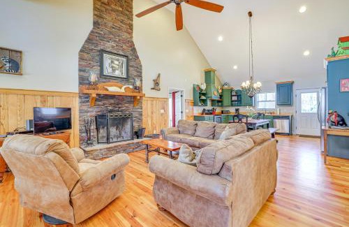 Marietta House | Fish, Hike and Relax Marietta Gem with River Access!