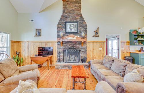 Marietta House | Fish, Hike and Relax Marietta Gem with River Access!