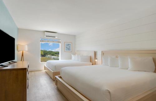 Islamorada Hotel | Fisher Inn Resort & Marina