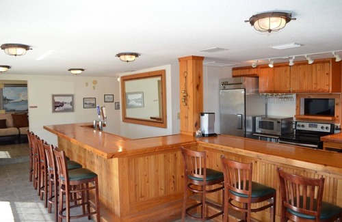 Cedar Key Resort | Fisherman Paradise, Boater & Kayakers Dream, waterway to gulf base rate 4 guest