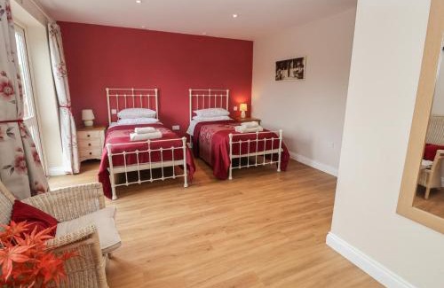 Ipswich House | Fisherman's Rest