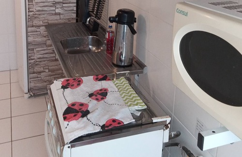 Ocian Apartment | FIT ON THE BEACH W / WIFI, CABLE TV, AIR CONDITIONING, COMPLETE SECURITY.