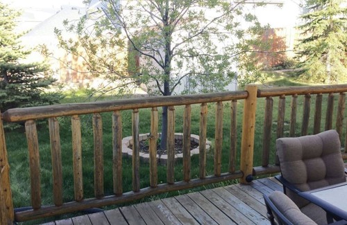 Cheyenne House | Five-Bedroom Home in Cheyenne!