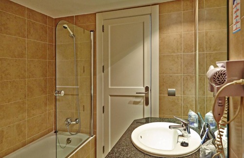 Torrenova Hotel | Flamboyan Caribe Hotel & Spa