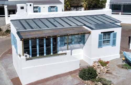 Paternoster Apartment | Flamink Beach View Cottage in Paternoster