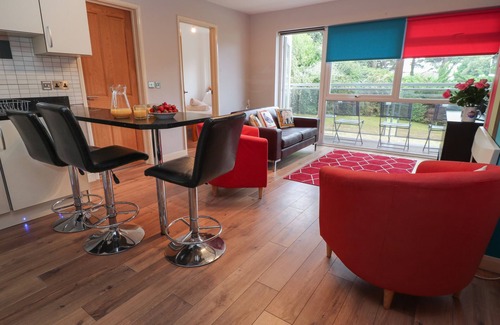 Sandbanks Cottage | FLAT 5 FAIRWINDS, pet friendly, with a garden in Canford Cliffs