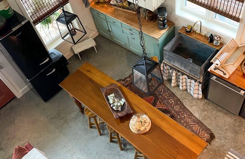 Evening Shade Cabin | Flat Creek Cabin at Riverbend Farm in Evening Shade Arkansas