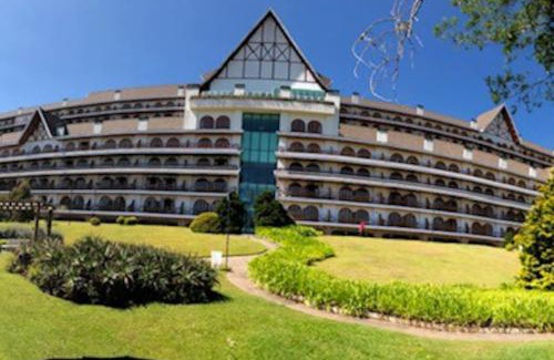 Alto do Capivari Apartment | Flat duplex Quatre Saisons com linda vista panorâmica