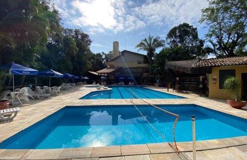 Riviera de Sao Lourenco Apartment | Flat Estudio 220 amarílis 3 Piscinas climatizadas, carregar veiculo eletrico, Bertioga, Riviera de São Lourenço Apartamento estúdio, cozinha equipada completa, serviço de hotelaria, limpeza e trocas diária de toalhas, WI-FI 500 MB