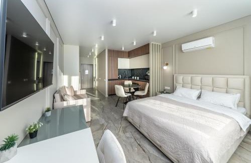 Darnyckyj Apartment | FlatRent Olympic Park, метро Бориспільська поруч!