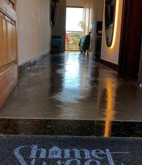 Floresta Velha House | Flats Baia dos Porcos