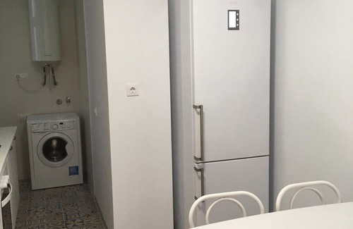 Almeria Condo | Floor 5 minutes beach with AA. DC. and WIFI LF3