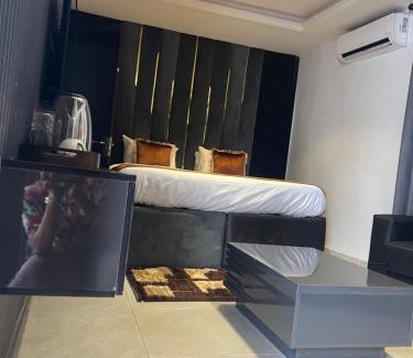 Benin City Hotel | Florence Hotel and suites