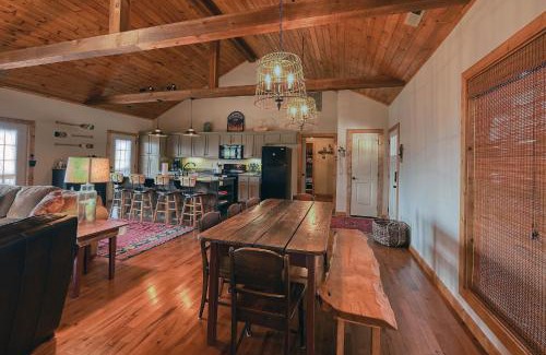 Topton Villa | Flying Squirrel Lakeview House - Spacious House with Private Deck and Hot Tub