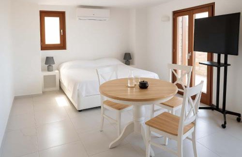 Ano Meria House | Folegandros Moniasma Serenity - Livadaki Sunny Gem