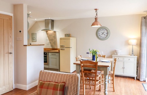 Barnard Castle Cottage | FOLLY LODGE, pet friendly, with open fire in Middleton-In-Teesdale