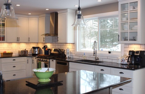 South Bend House | FOOTBALL WEEKEND GET-A-WAY - with outdoor space to die for.