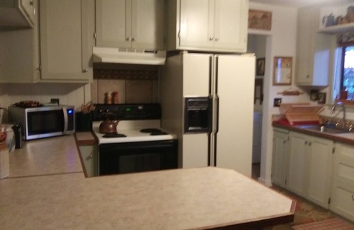 Jackson Cottage | Foothill Get-A-Way in the "Jewel of the Mother Lode".