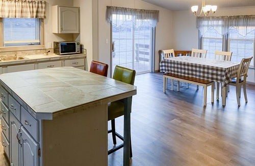 Havre House | FOOTHILLS LOOKOUT INN -Come home to Montana!