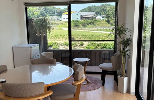 Sumoto RV Rental | For large groups 1 night 2 meals private saun/Sumoto City Hyōgo