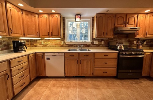 Bar Harbor House | For the Escapist and Daydreamer - Otter Cliff House