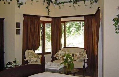 Lydenburg Cabin | Forest Creek Lodge & Spa