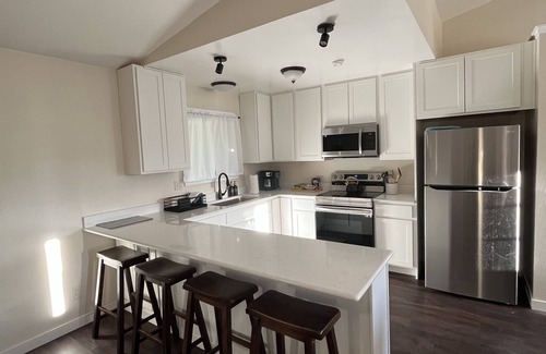 Willits House | Forest Oasis W/Sunset Views