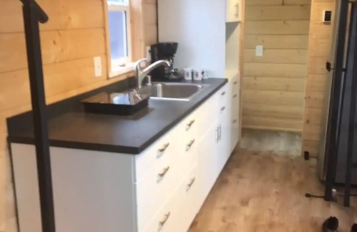 Cedar Ridge Apartment | Forest Tiny House - High-End Glampingnn
