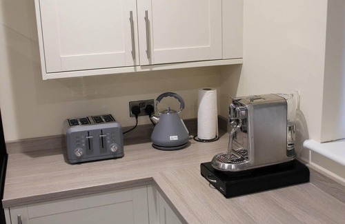 Coleraine House | Forest View House - Private Hot Tub