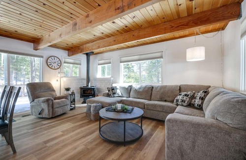 Cold Springs House | Forested Cold Springs Cabin with Wood-Burning Stove!
