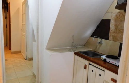 Salta House | Forget Me Not - Jump