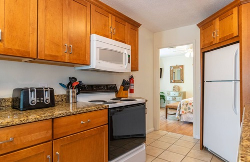 Ilexhurst House | Four Beach Lovers 3 | Beach Property, Garden View