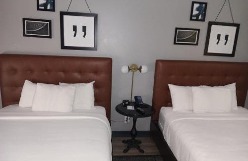 Arlington Hotel | Four Points by Sheraton Dallas Arlington Entertainment District