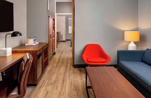 Arlington Hotel | Four Points by Sheraton Dallas Arlington Entertainment District