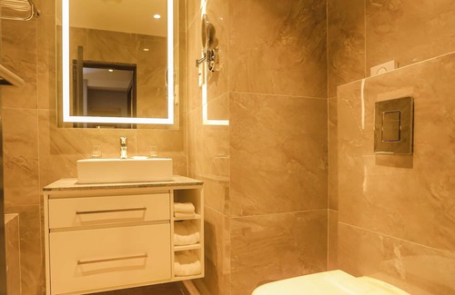 Kigali Hotel | Four Points by Sheraton Kigali