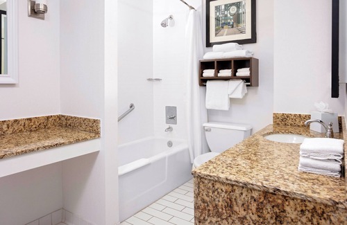 White Station Hotel | Four Points by Sheraton Memphis East