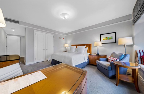 Brickell Hotel | Four Seasons 1br Suite