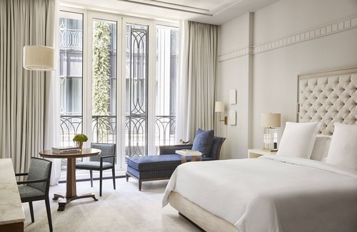 Centro Hotel | Four Seasons Hotel Madrid