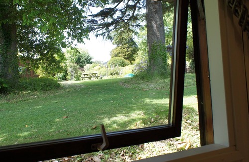 Minehead Cabin | Four star wheelchair accessible Lodge with three bedrooms and two bathrooms, fabulous views yet clos