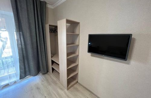 Mykolaiv Apartment | FOX Rooms 90