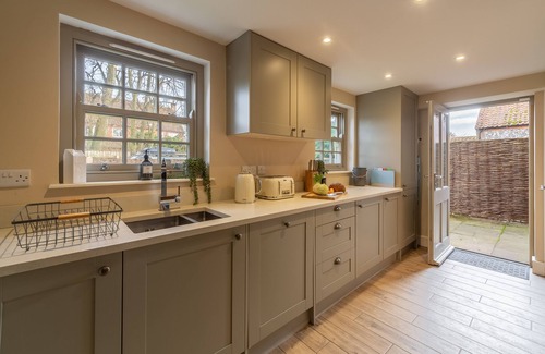 South Creake Apartment | Foxhill House, South Creake, Norfolk