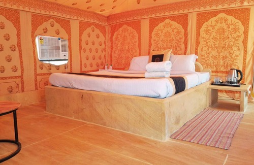 Kanoi Resort | Foxoso Luxury Camps