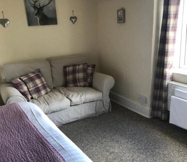 Foyers Hotel | Foyers Roost