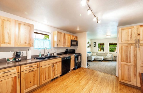 Sheridan House | Frackleton Charming Escape